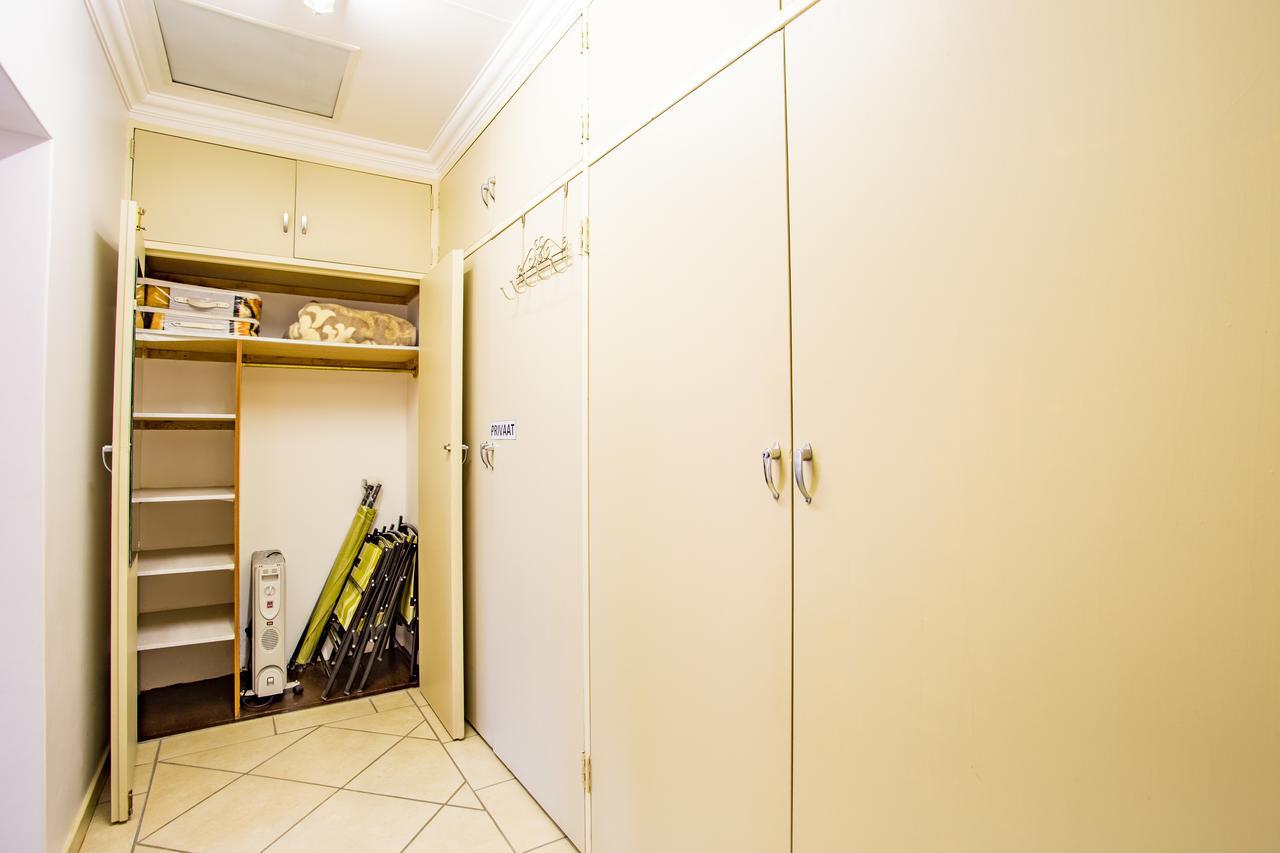 Leozet Self Catering Apartment Pretoria Exterior photo